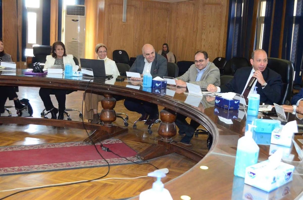 تدريب دولي وتبادل أكاديمي.. خطة جديدة لتطوير البرنامج الفرنسي بطب قصر العيني