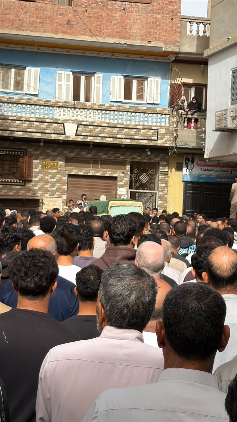 تشييع جثمان إكرامي محمد شفيق ضحية حادث إطلاق النار