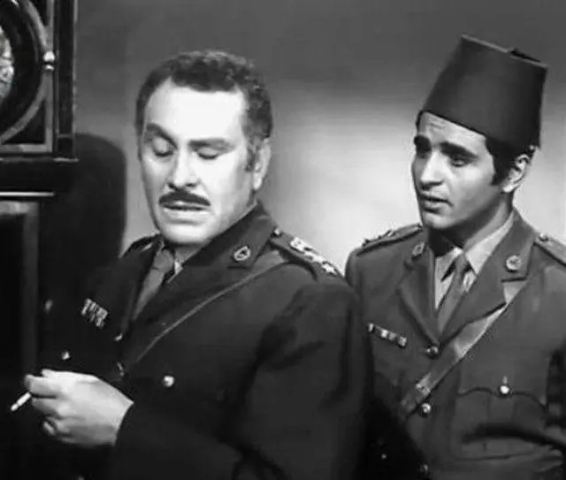 محمود مرسى ومجدى وهبة فى ليل وقضبان 