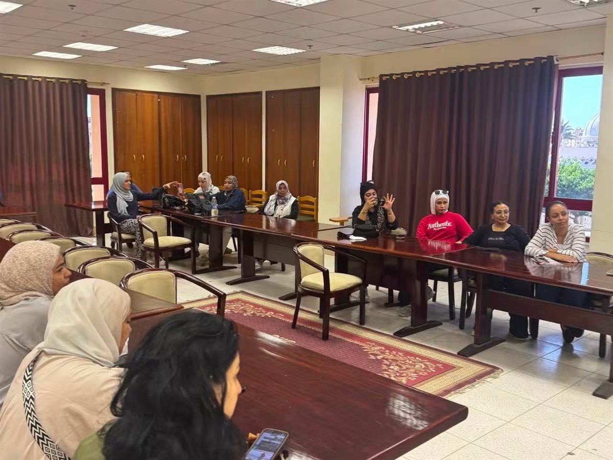 قومي المرأة بالبحر الأحمر ينظم لقاءً توعويًا عن المشروعات القومية  