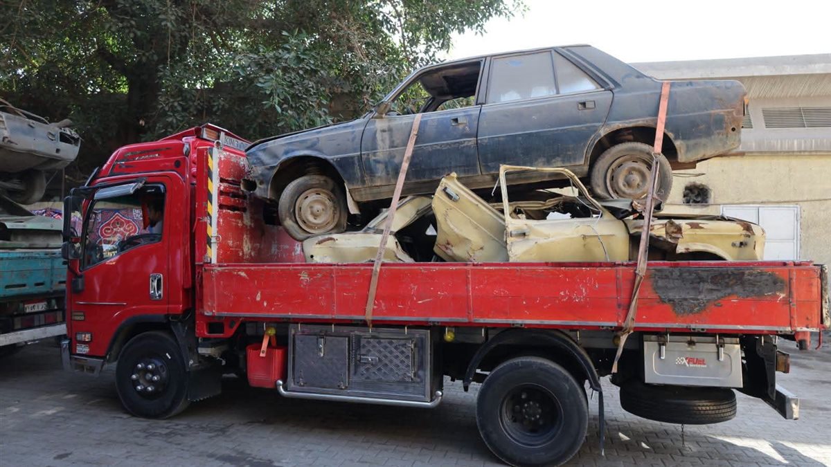 محافظ الجيزة يتسلم أرض ساحة التحفظ على المركبات بالدقي بعد إخلائها، ماذا سيحدث للموقع؟