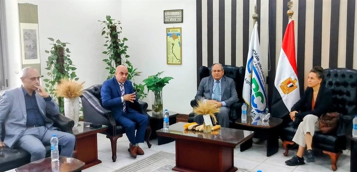 حصاد أسبوع من أنشطة البحوث الزراعية، تحليل 9 آلاف عينة وطفرة بالصادرات