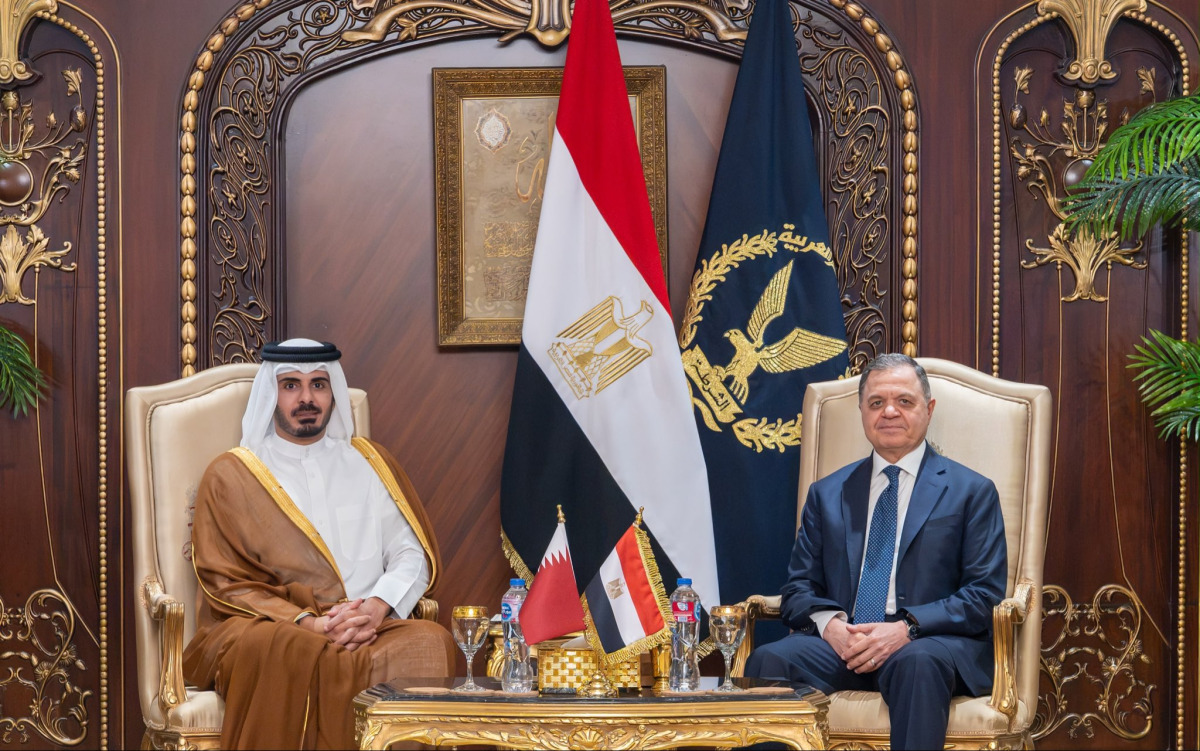 وزير الداخلية ونظيره القطري يوقعان مذكرة تفاهم لمكافحة الجريمة