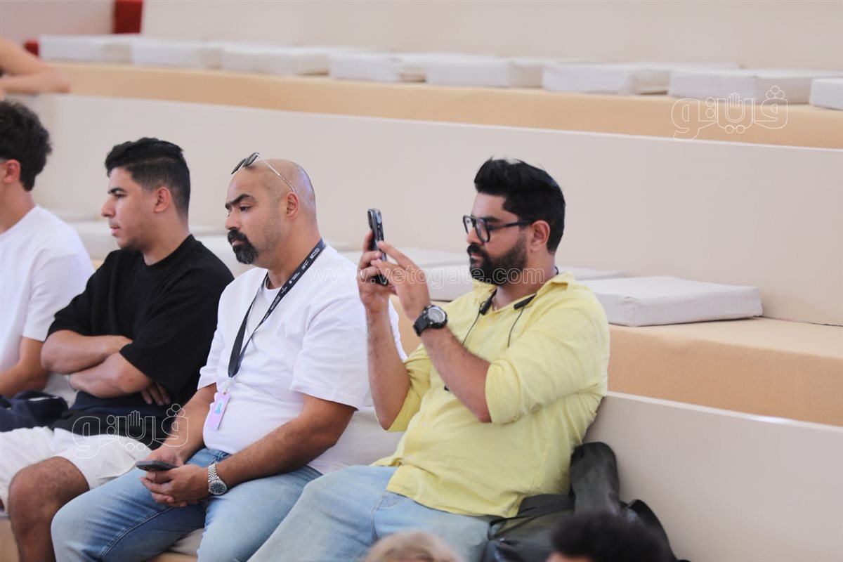 "اللمة لما بتتكرر"، جمهور الجونة يشارك في صناعة أغنية جديدة مع منة عدلي القيعي وأحمد طارق يحيى (فيديو)