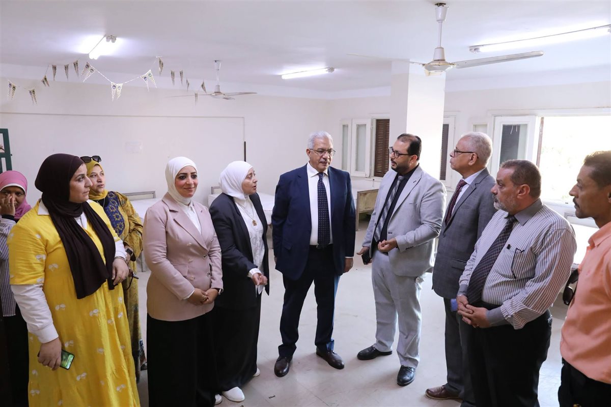 رئيس جامعة الأزهر يفتتح مبنى أبي بكر الصديق بالمدينة الجامعية للطالبات&nbsp;