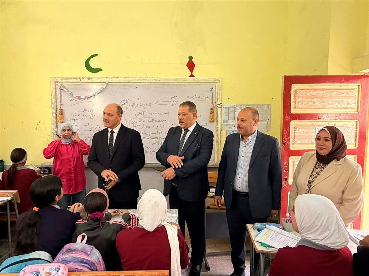 جولة الدكتور عربي أبو اليزيد بعدد من مدارس المحافظة