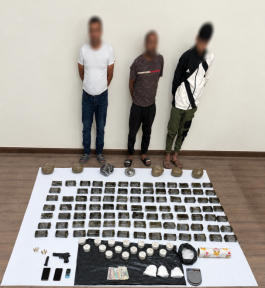 ملايين الجنيهات ومخدرات وأسلحة في قبضة الأمن، تفاصيل المواجهة مع 5 عناصر شديدة الخطورة بـ3 محافظات