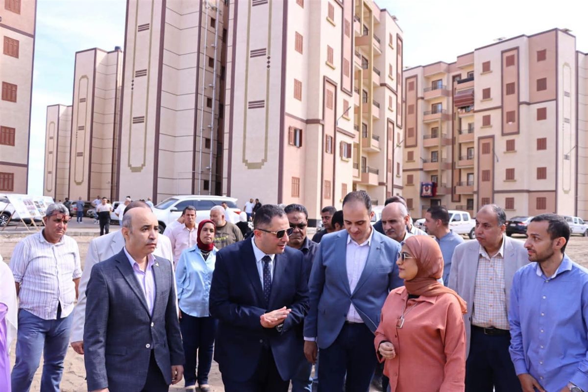 خطة لتطوير الأسواق الحضارية، محافظ دمياط يتابع نسب تنفيذ سوق الجمعة بشطا