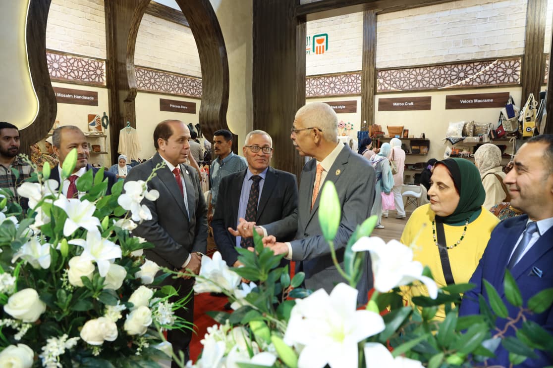 من الحرف المصرية إلى التراث المغربي.. آلاف الزوار في معرض تراثنا 2026