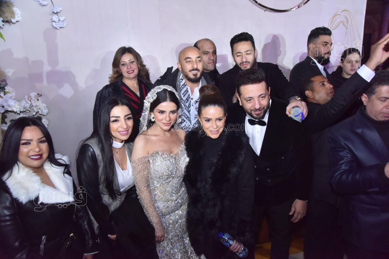 أحمد الهواري يحتفل بعقد قرانه على يمنى علي (20)