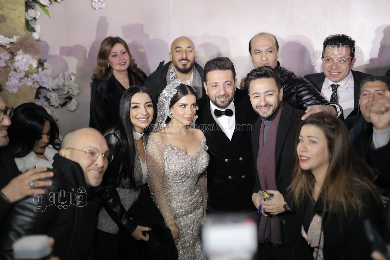 أحمد الهواري يحتفل بعقد قرانه على يمنى علي (46)