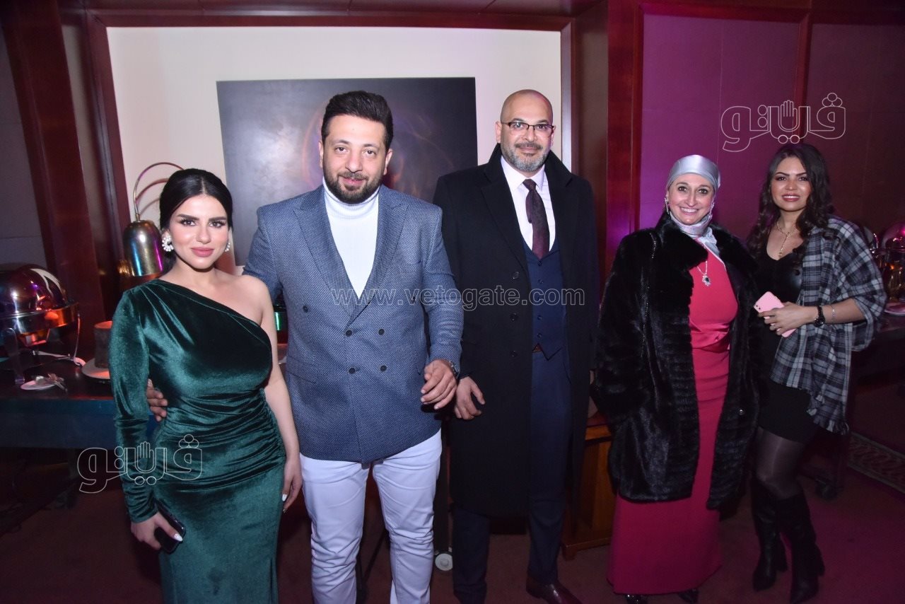 أحمد الهواري يحتفل بعقد قرانه على يمنى علي (64)