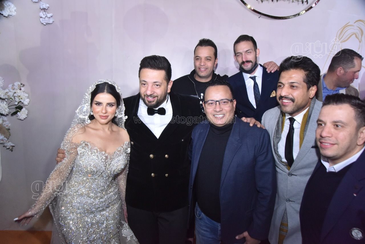 أحمد الهواري يحتفل بعقد قرانه على يمنى علي (65)