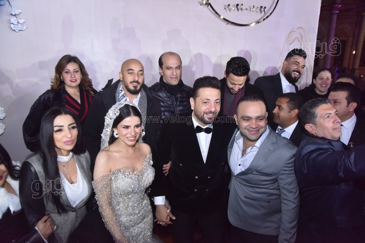 أحمد الهواري يحتفل بعقد قرانه على يمنى علي (66)