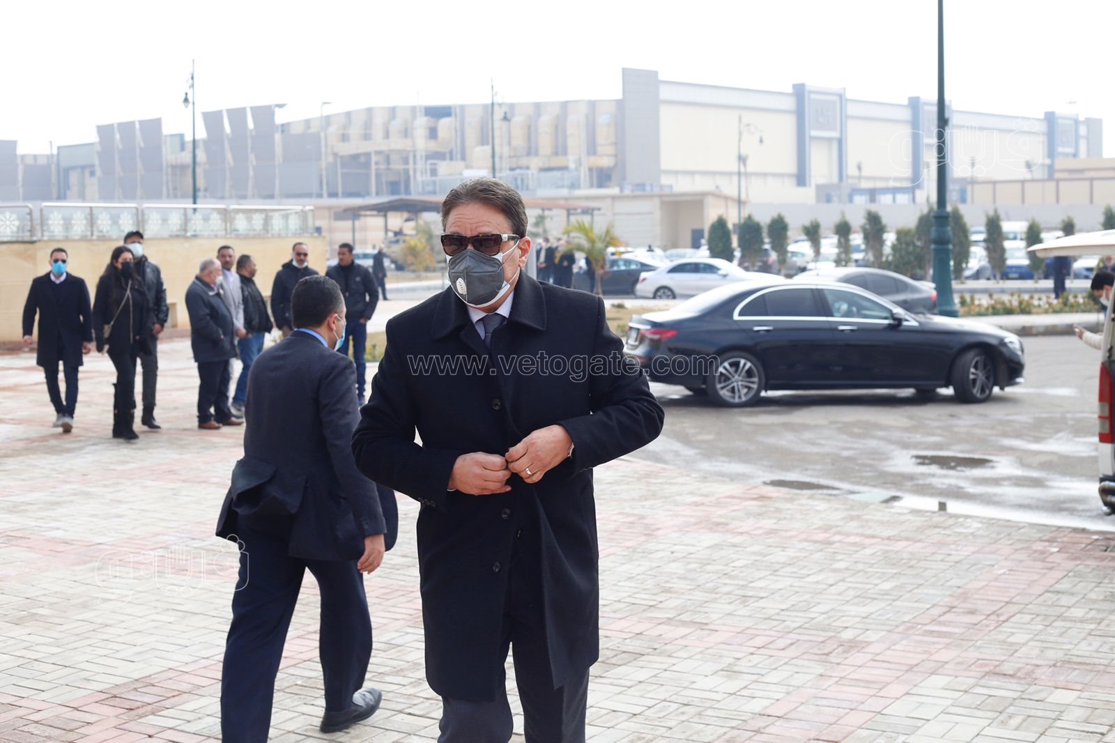 سياسيون ووزراء في جنازة ياسر رزق (8)