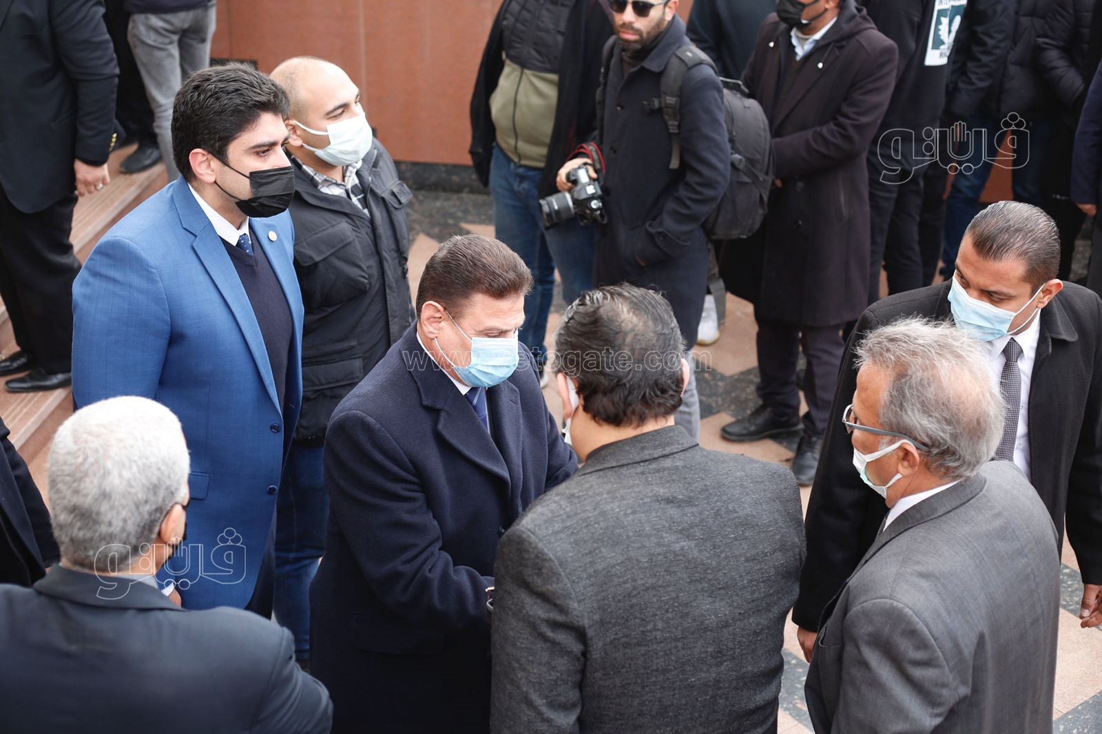 صحفيون وإعلاميون يشيعون ياسر رزق (8)