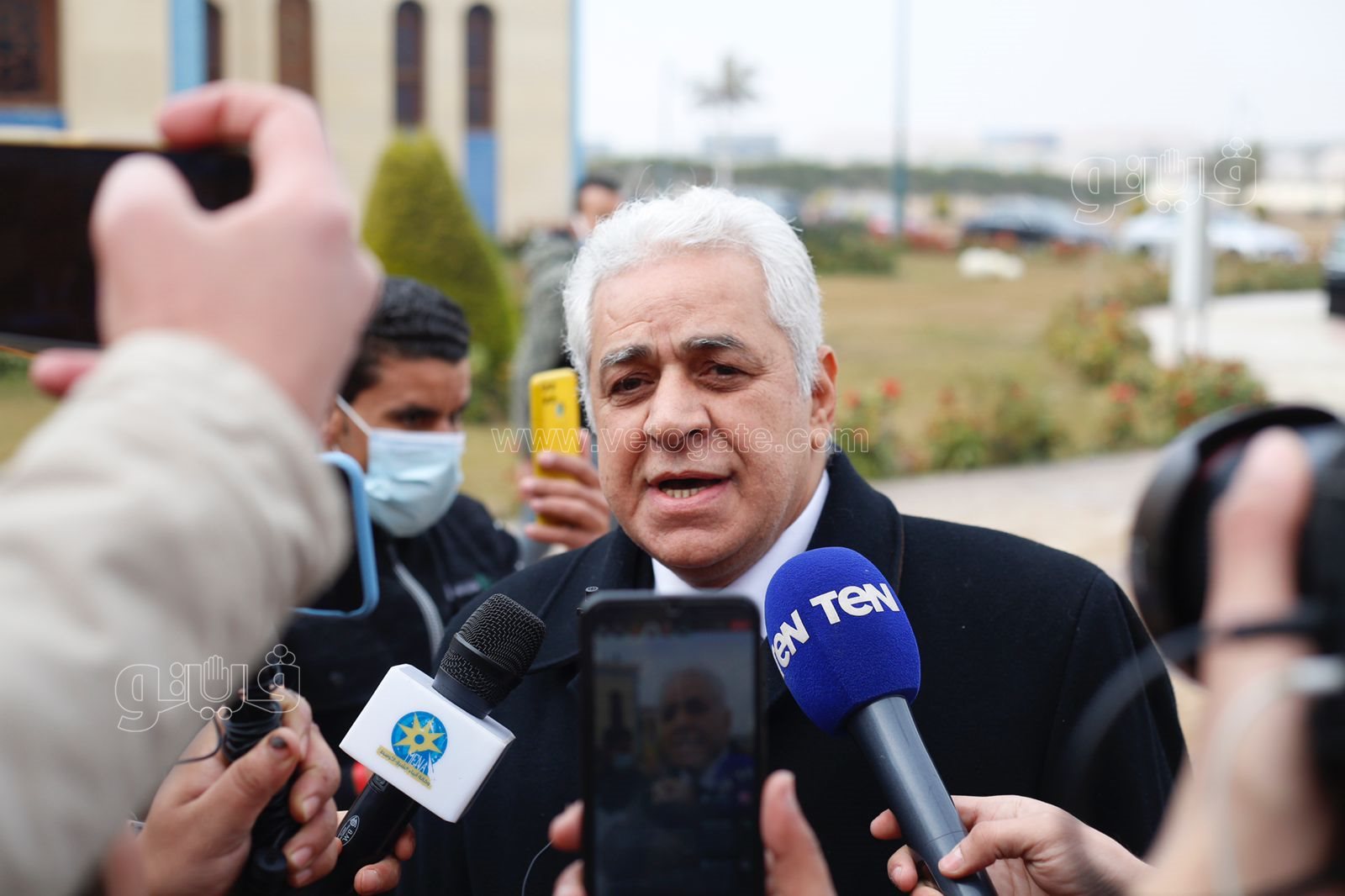 صحفيون وإعلاميون يشيعون ياسر رزق (9)