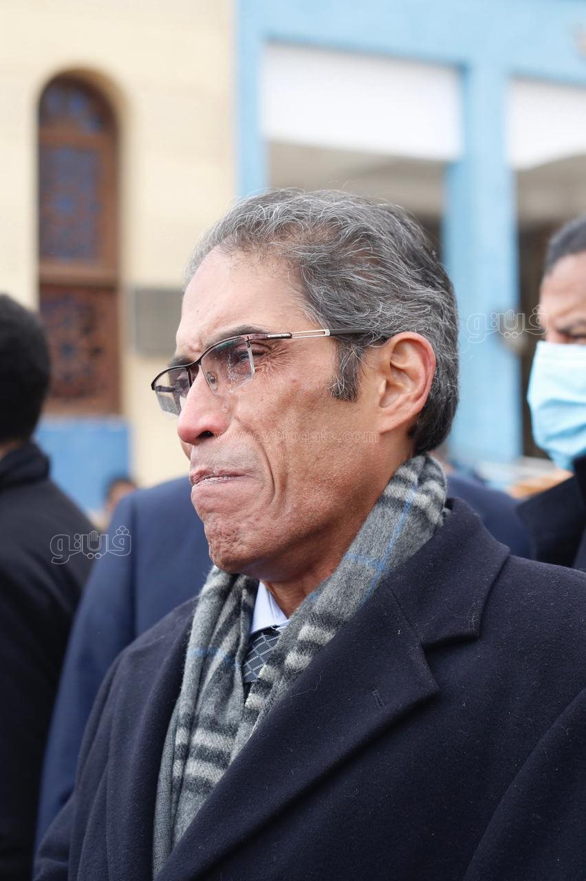 صحفيون وإعلاميون يشيعون ياسر رزق (17)