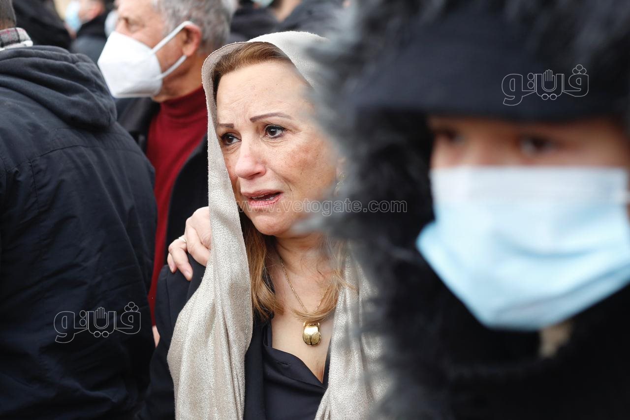 صحفيون وإعلاميون يشيعون ياسر رزق (26)