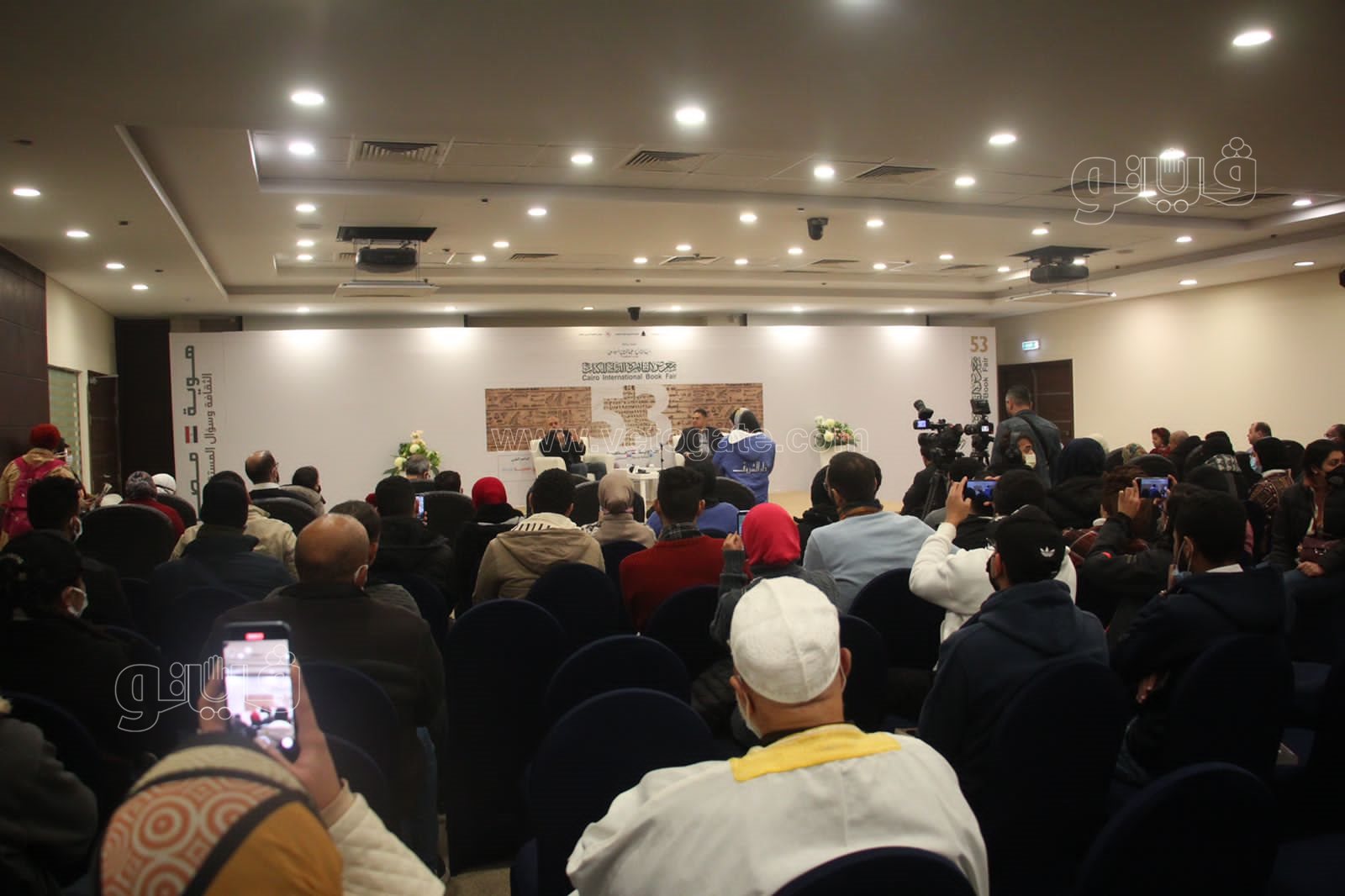 ندوة أحمد مراد (7)