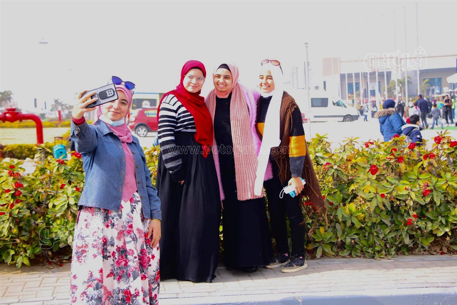 31 ألف زائر في أول ساعات اليوم السابع لمعرض الكتاب (8)