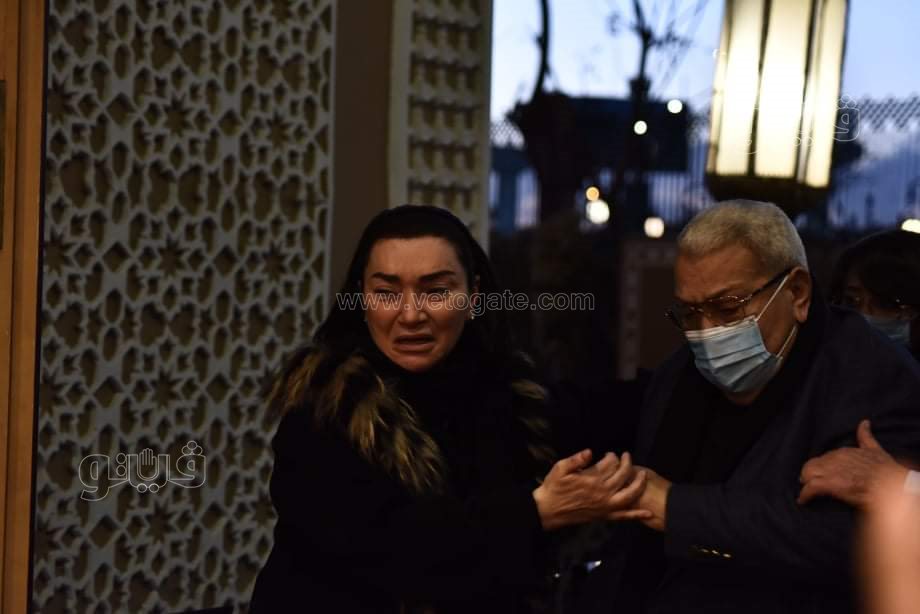 أسرة عبدالسلام المحجوب خلال العزاء (2)