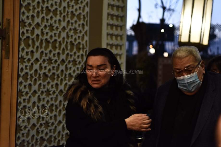 أسرة عبدالسلام المحجوب خلال العزاء (15)