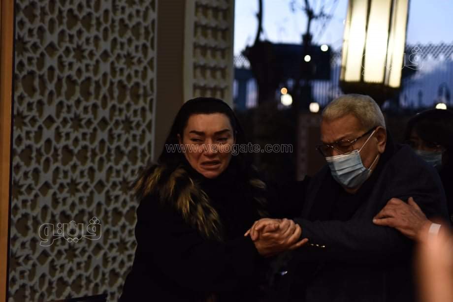 أسرة عبدالسلام المحجوب خلال العزاء (16)