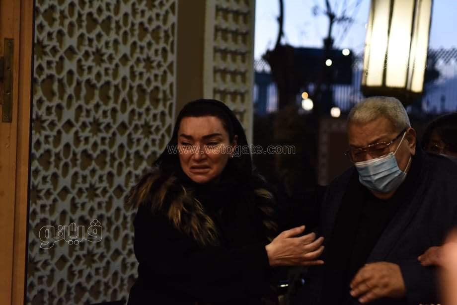 أسرة عبدالسلام المحجوب خلال العزاء (17)