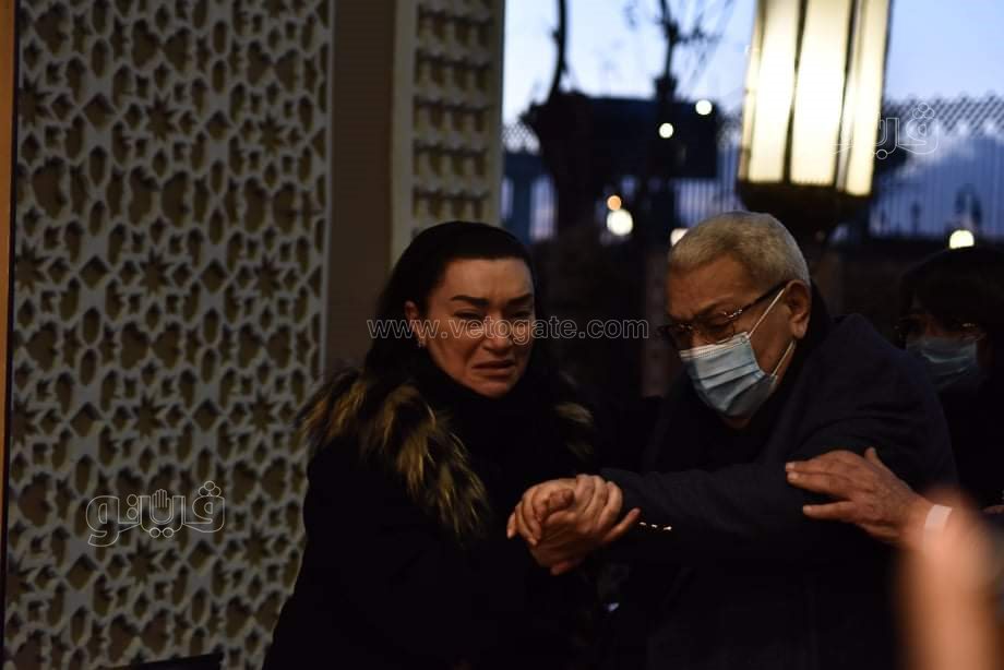 أسرة عبدالسلام المحجوب خلال العزاء (19)