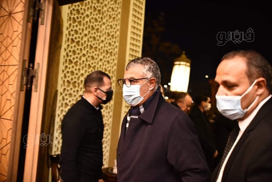 جمال مبارك ومندوب الرئاسة في عزاء اللواء عبدالسلام محجوب (7)