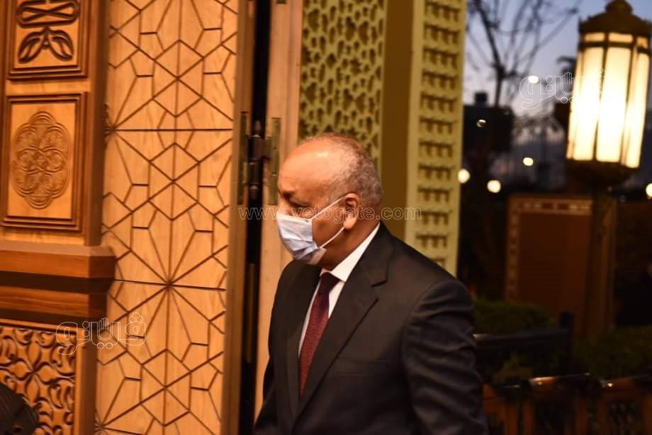 جمال مبارك ومندوب الرئاسة في عزاء اللواء عبدالسلام محجوب (9)