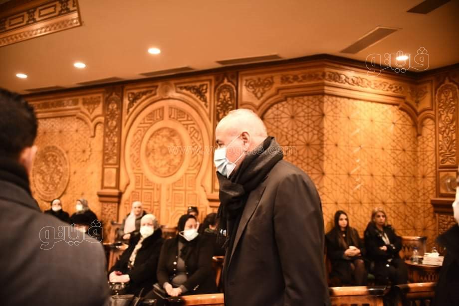 جمال مبارك ومندوب الرئاسة في عزاء اللواء عبدالسلام محجوب (12)