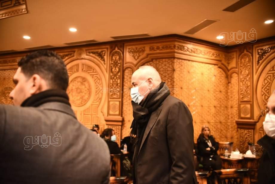 جمال مبارك ومندوب الرئاسة في عزاء اللواء عبدالسلام محجوب (23)