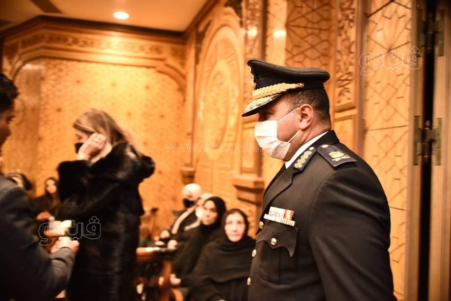 جمال مبارك ومندوب الرئاسة في عزاء اللواء عبدالسلام محجوب (27)