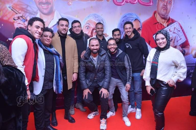 ابطال فيلم حامل اللقب (35)