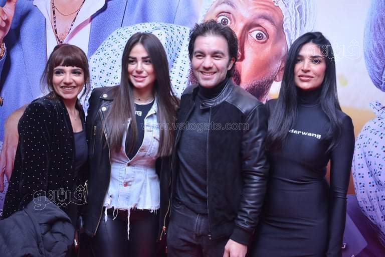 ابطال فيلم حامل اللقب (62)