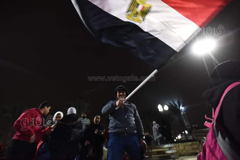 فرحة جنونية للجمهور المصري بمركز شباب الجزيرة بعد الفوز على الكاميرون (30)