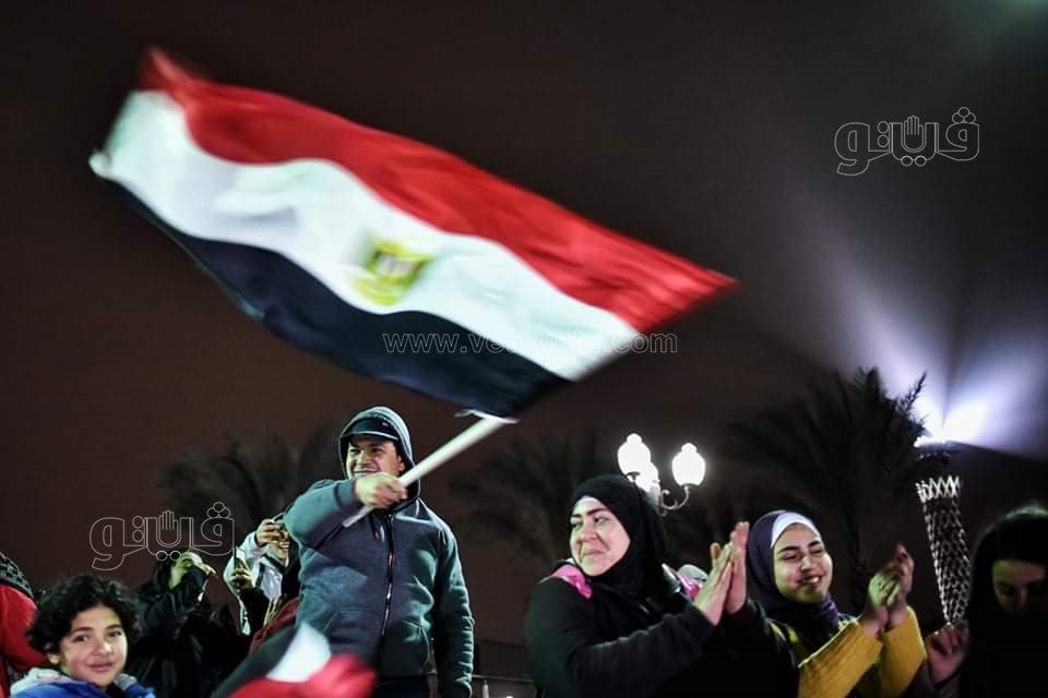 فرحة جنونية للجمهور المصري بمركز شباب الجزيرة بعد الفوز على الكاميرون (51)