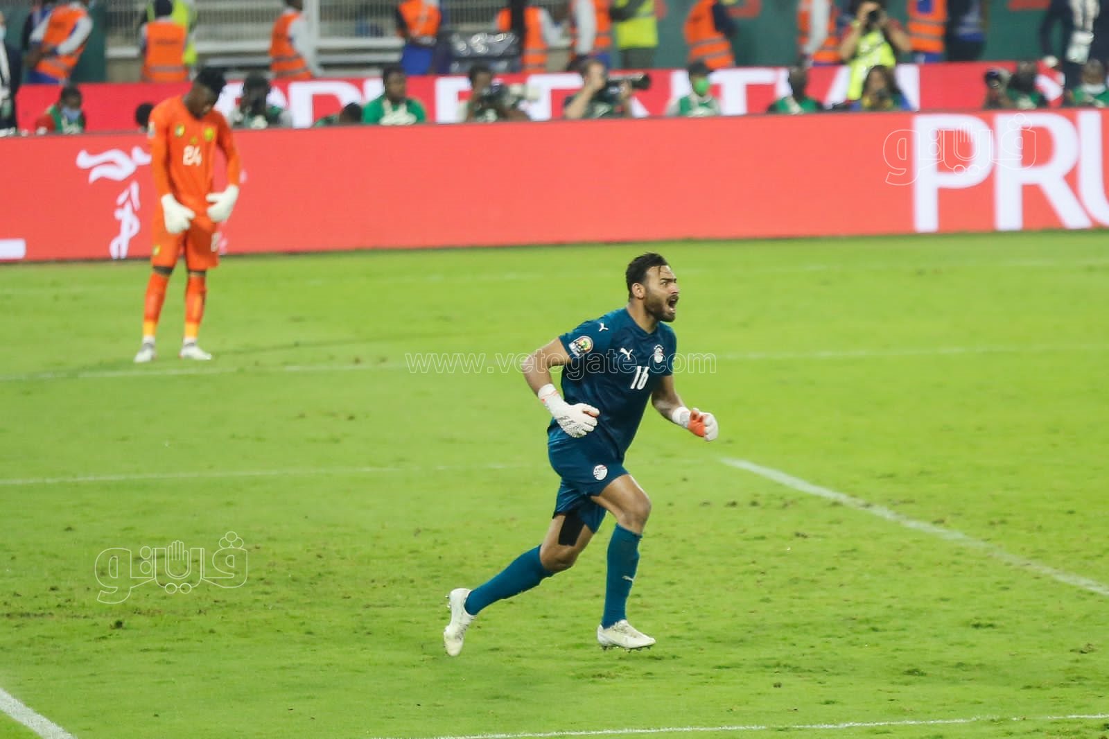 اصرار وتحدي لاعبين منتخب مصر وحارس المرمي محمد أبو جبل في التصدي لركلات الترجيح (2)