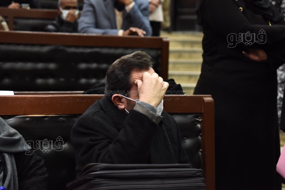 انهيار أهالي ضحايا حادث الشيخ زايد عقب ظهور المتهم (10)