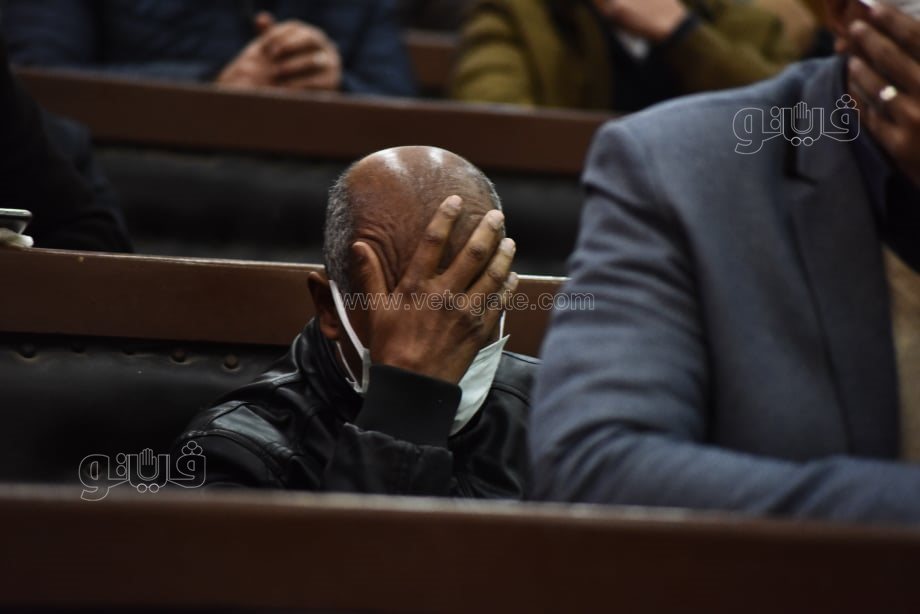 انهيار أهالي ضحايا حادث الشيخ زايد عقب ظهور المتهم (5)