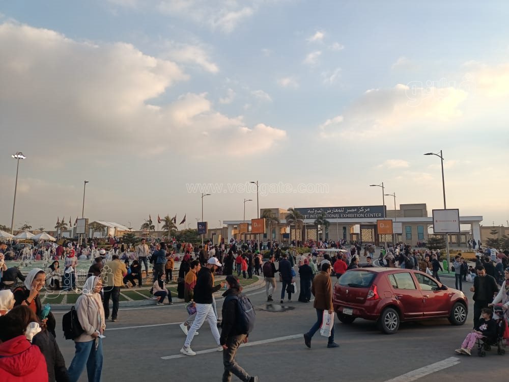  معرض القاهرة الدولي للكتاب في عاشر أيامه (2)