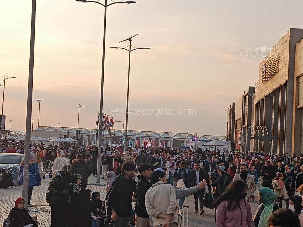  معرض القاهرة الدولي للكتاب في عاشر أيامه (8)