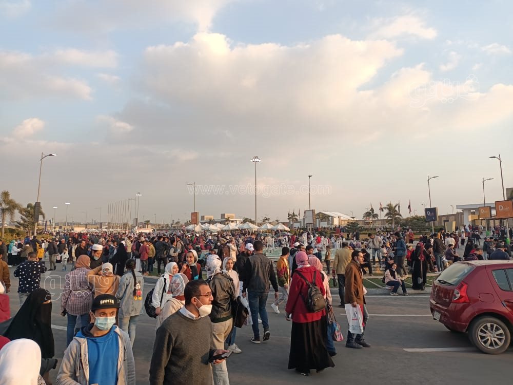  معرض القاهرة الدولي للكتاب في عاشر أيامه (11)