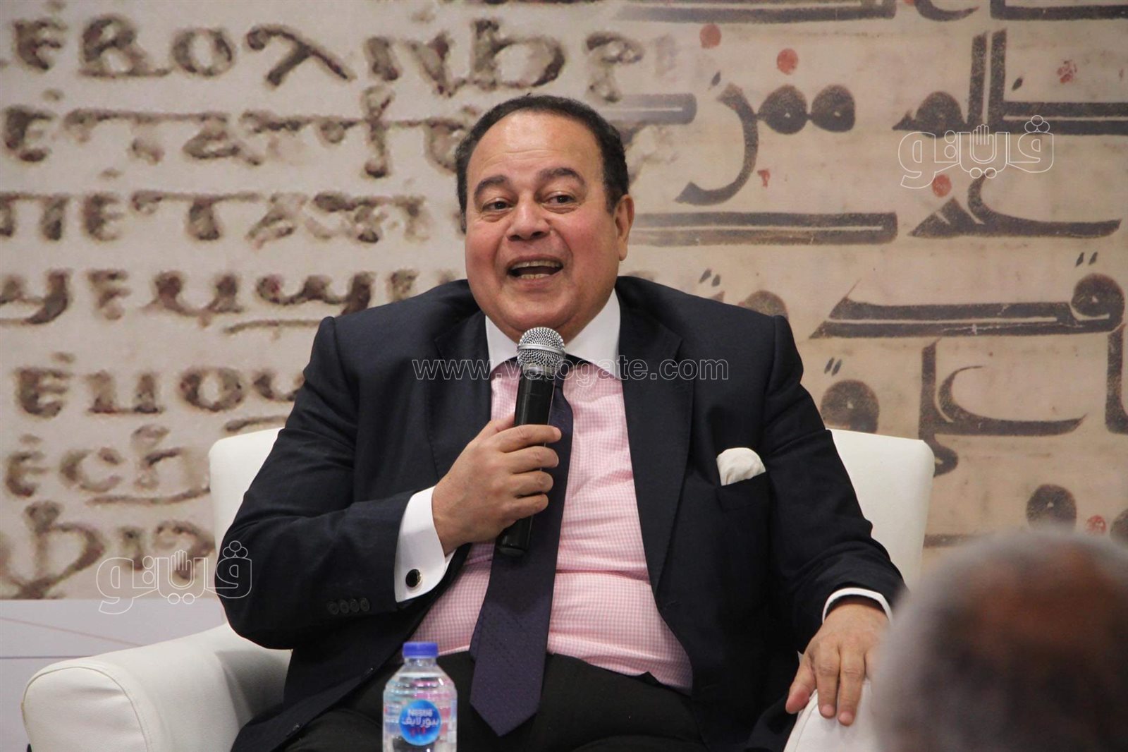 received_1795344223996862