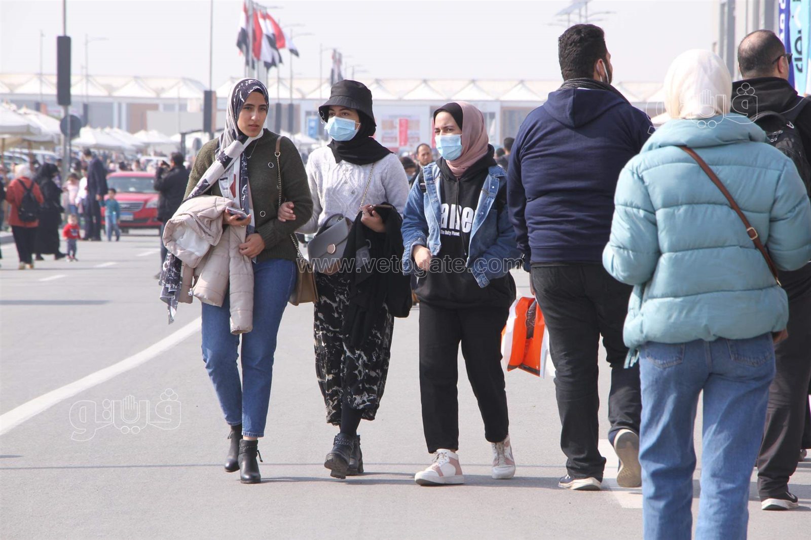 من مختلف جنسيات العالم.. استمرار توافد زوار معرض الكتاب في يومه قبل الأخير (1)