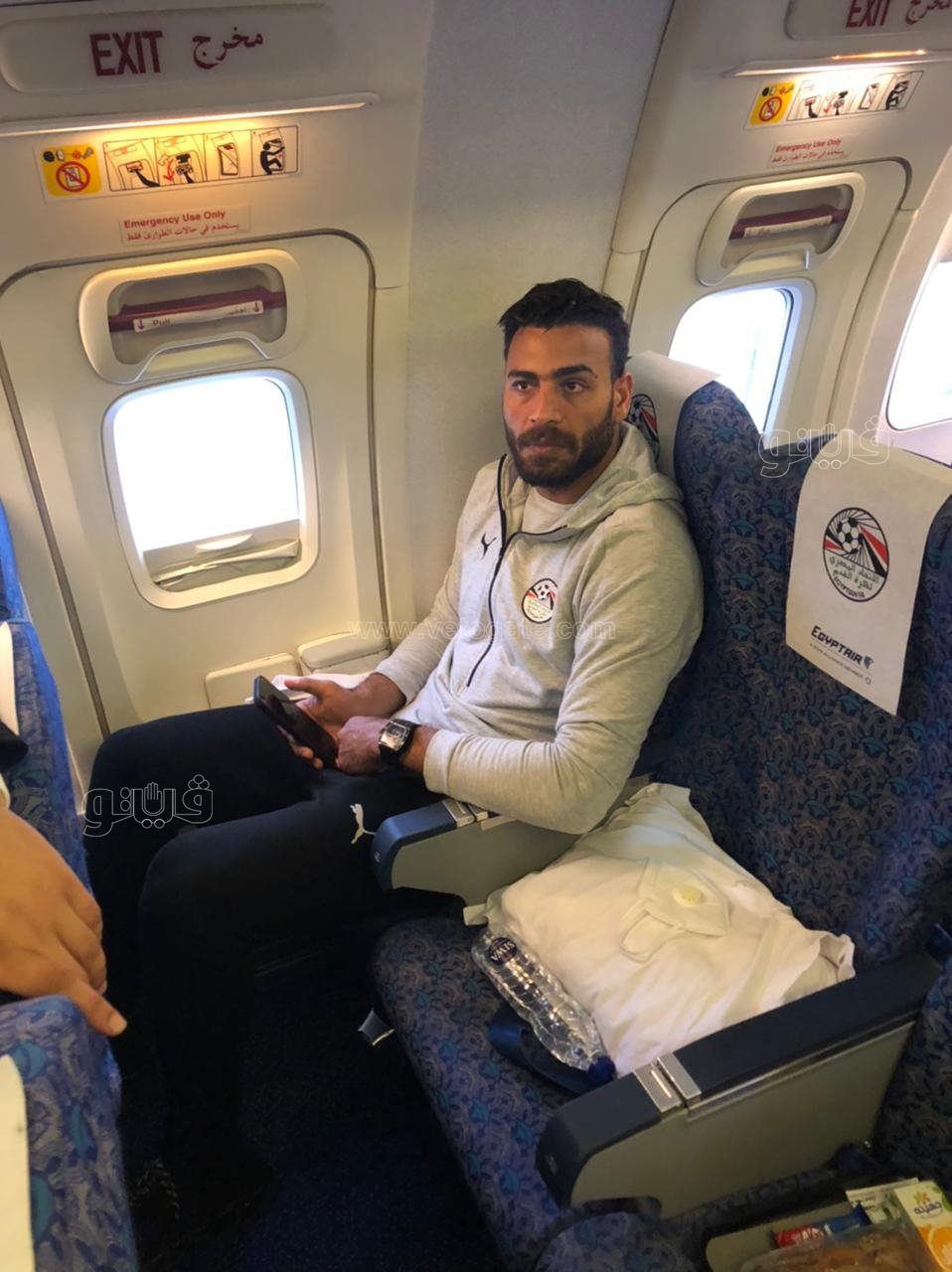 وصول بعثة منتخب الوطني إلى القاهرة (1)