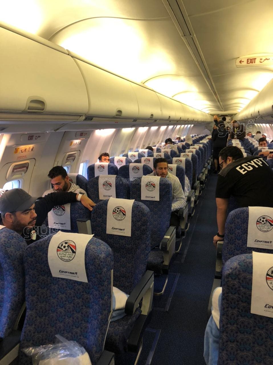 وصول بعثة منتخب الوطني إلى القاهرة (2)