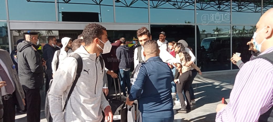 بعثة منتخب مصر تصل القاهرة (8)